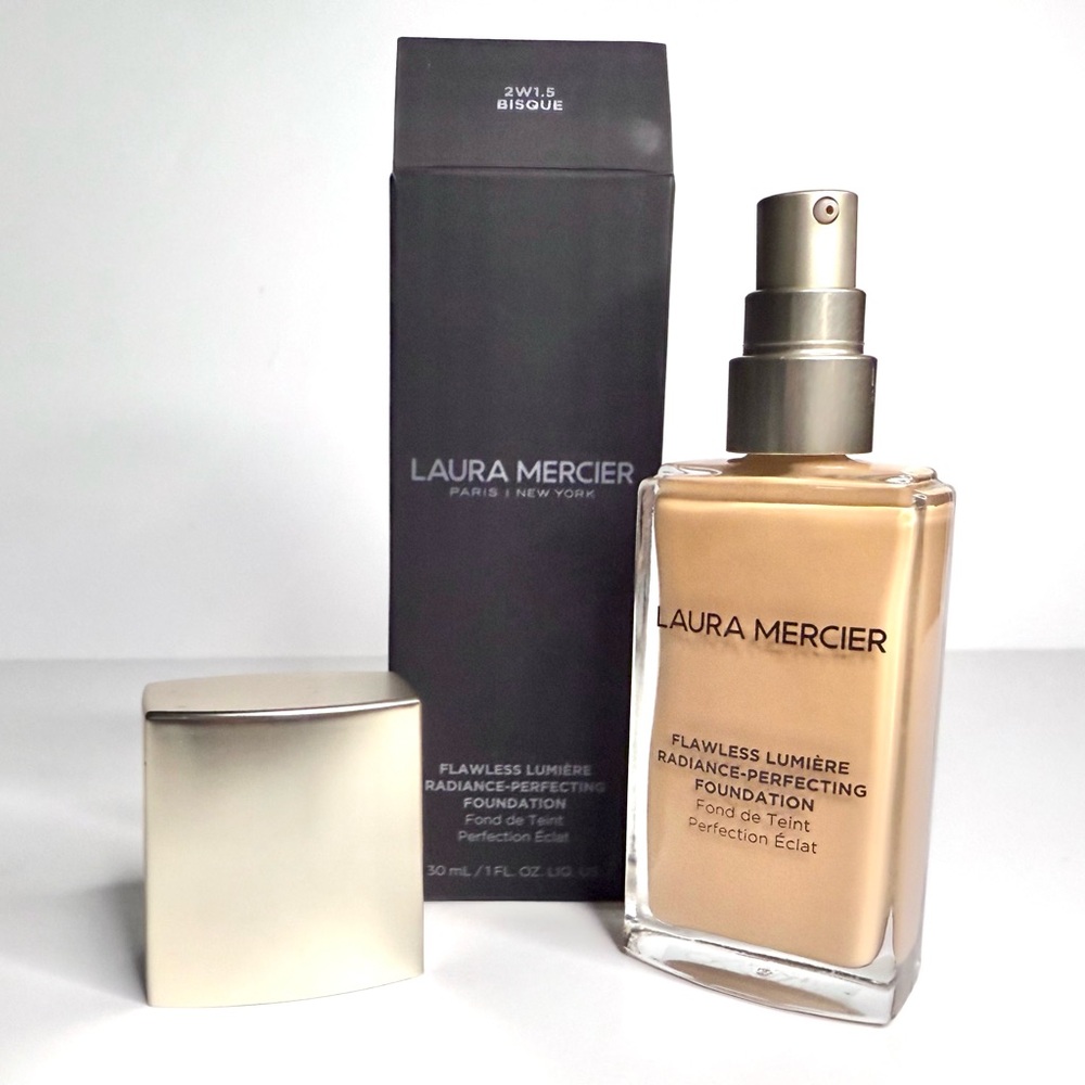 Laura Mercier Flawless Lumiere Radiance Perfecting Foundation 2W1.5 Bisque